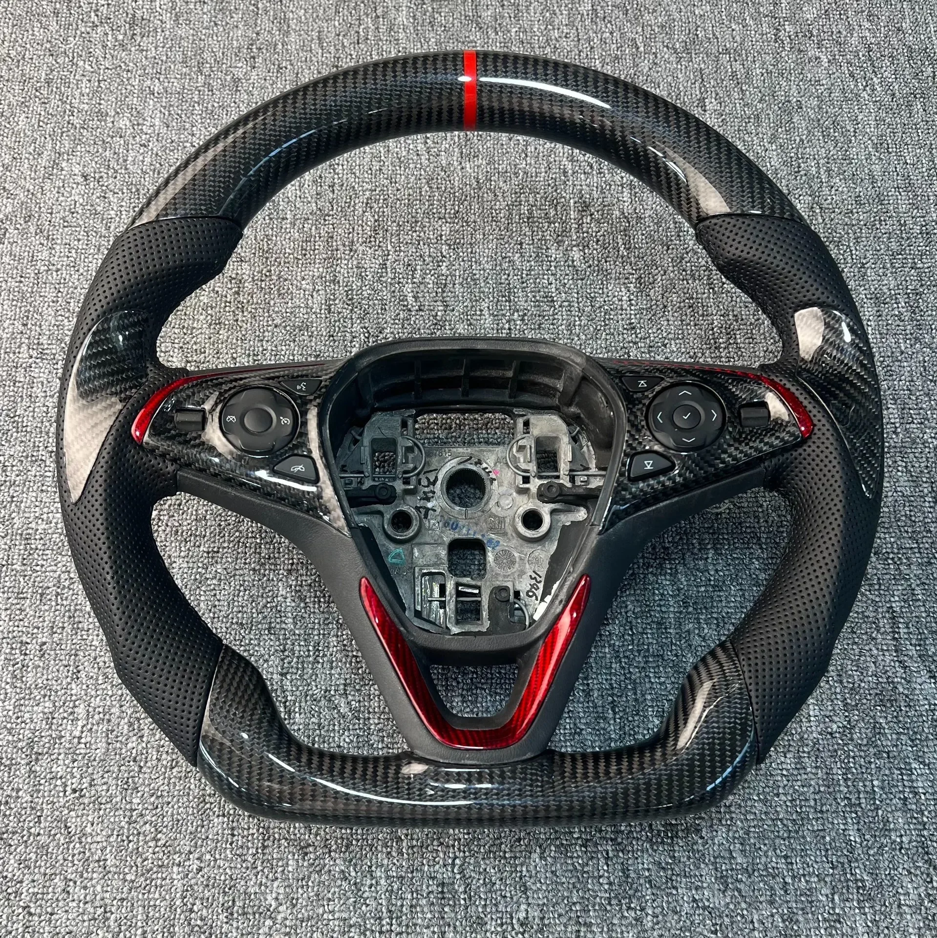 buick carbon fiber steering wheel - view 3