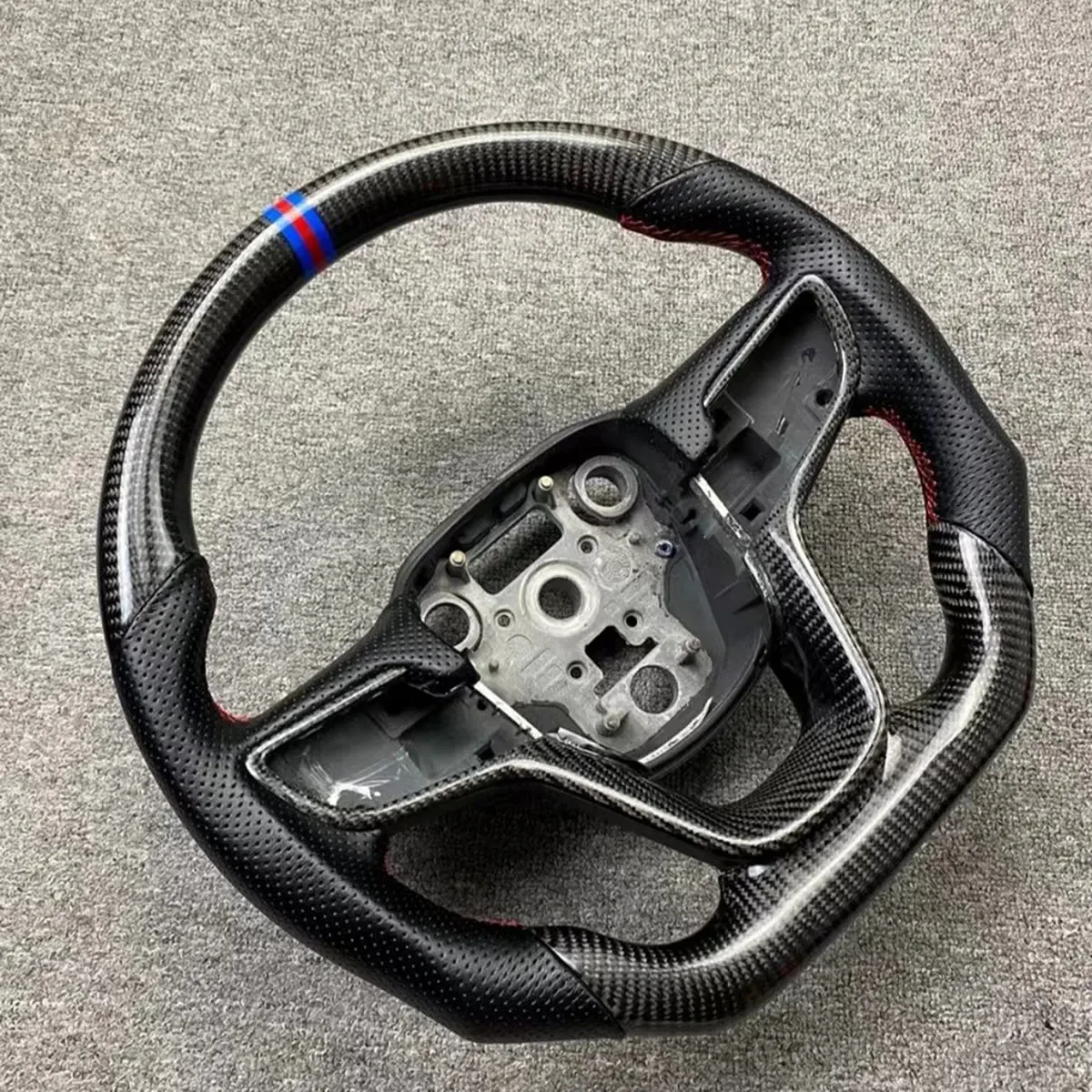 buick carbon fiber steering wheel - view 4