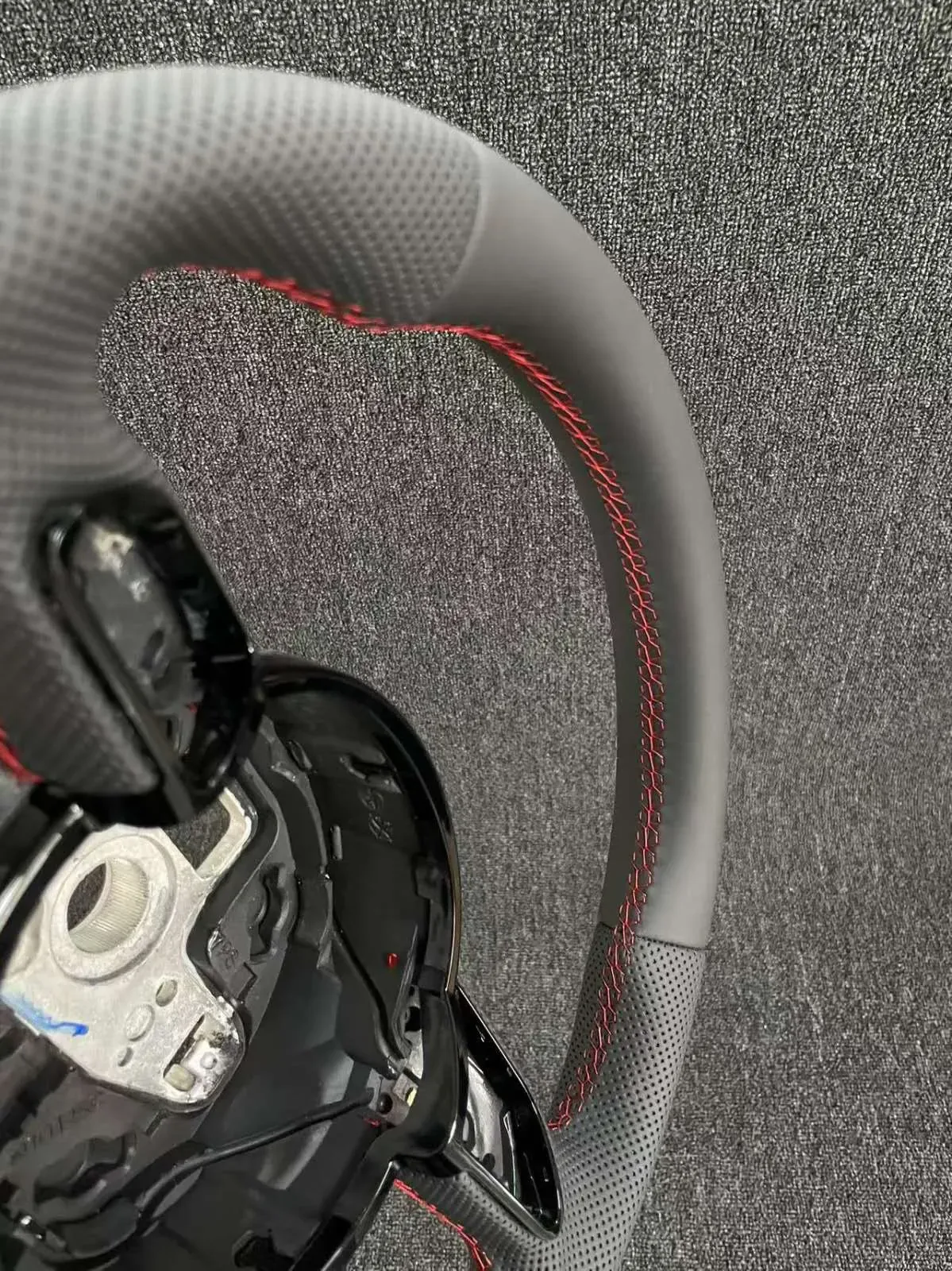 audi a4 carbon fiber steering wheel - view 3