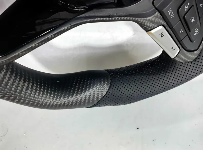 volkswagen golf carbon fiber steering wheel - view 3