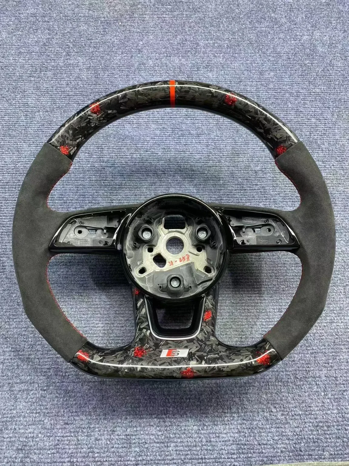 Steering Wheel on Audi B9 S4 S5 A4 A5 RS4 RS5 S3