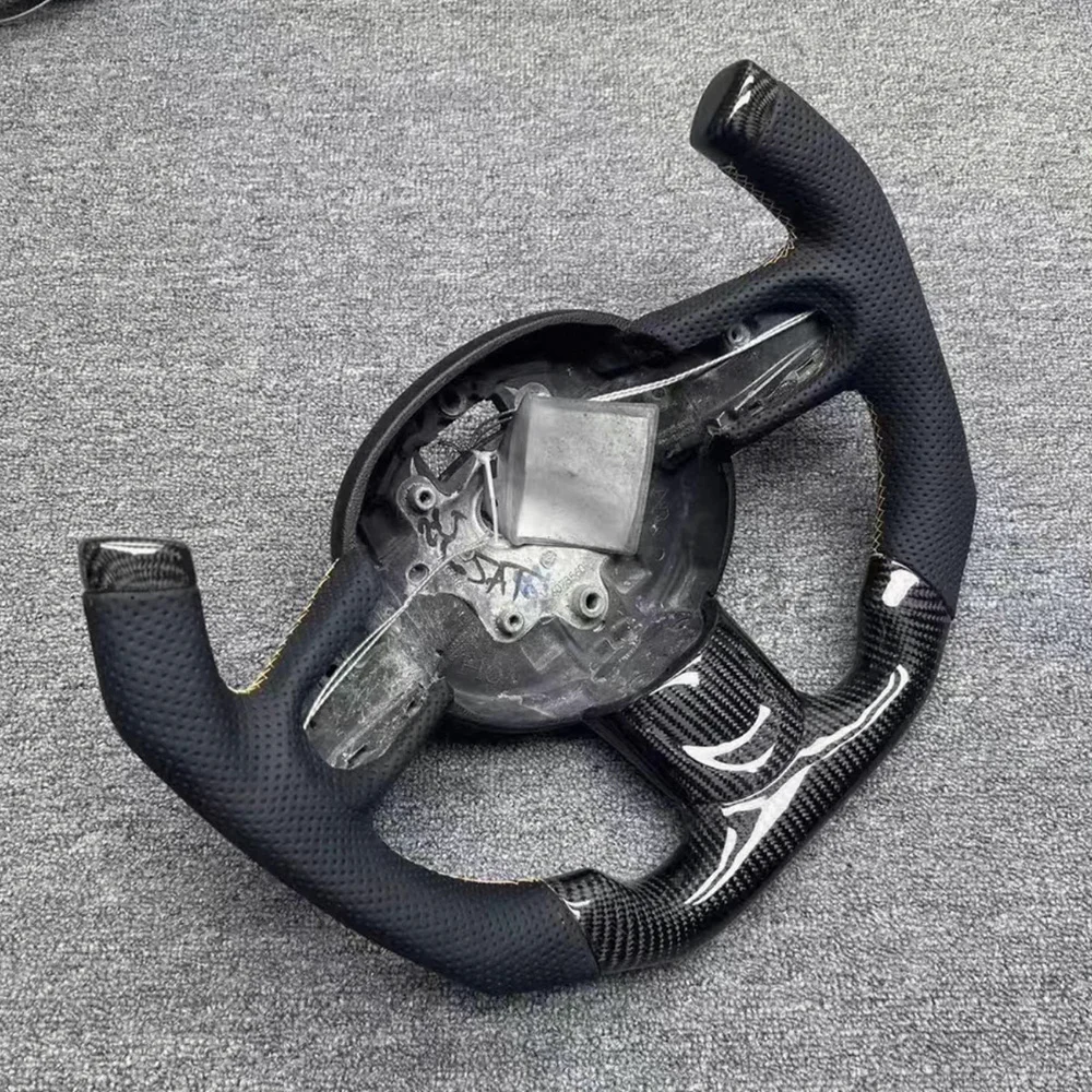 Heated Carbon Fiber Racing Steering Wheel for Mini (F-Series) detail 2
