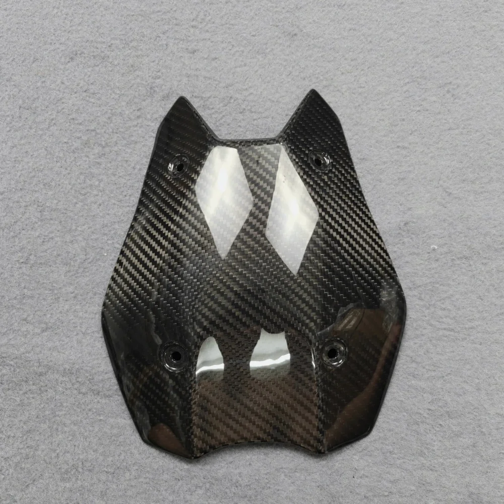 Carbon Fiber Bodywork for Kawasaki Z900 (2020-2025) detail 4