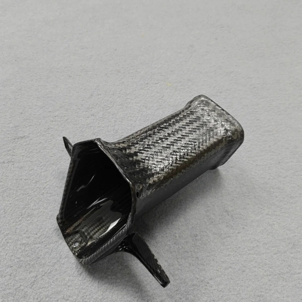 Custom Carbon Fiber Part for BMW S1000RR detail 4