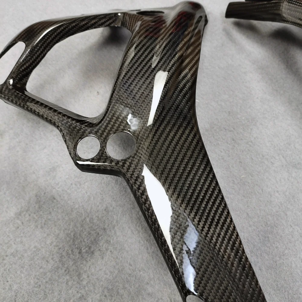 Custom Carbon Fiber Part for BMW S1000RR detail 5