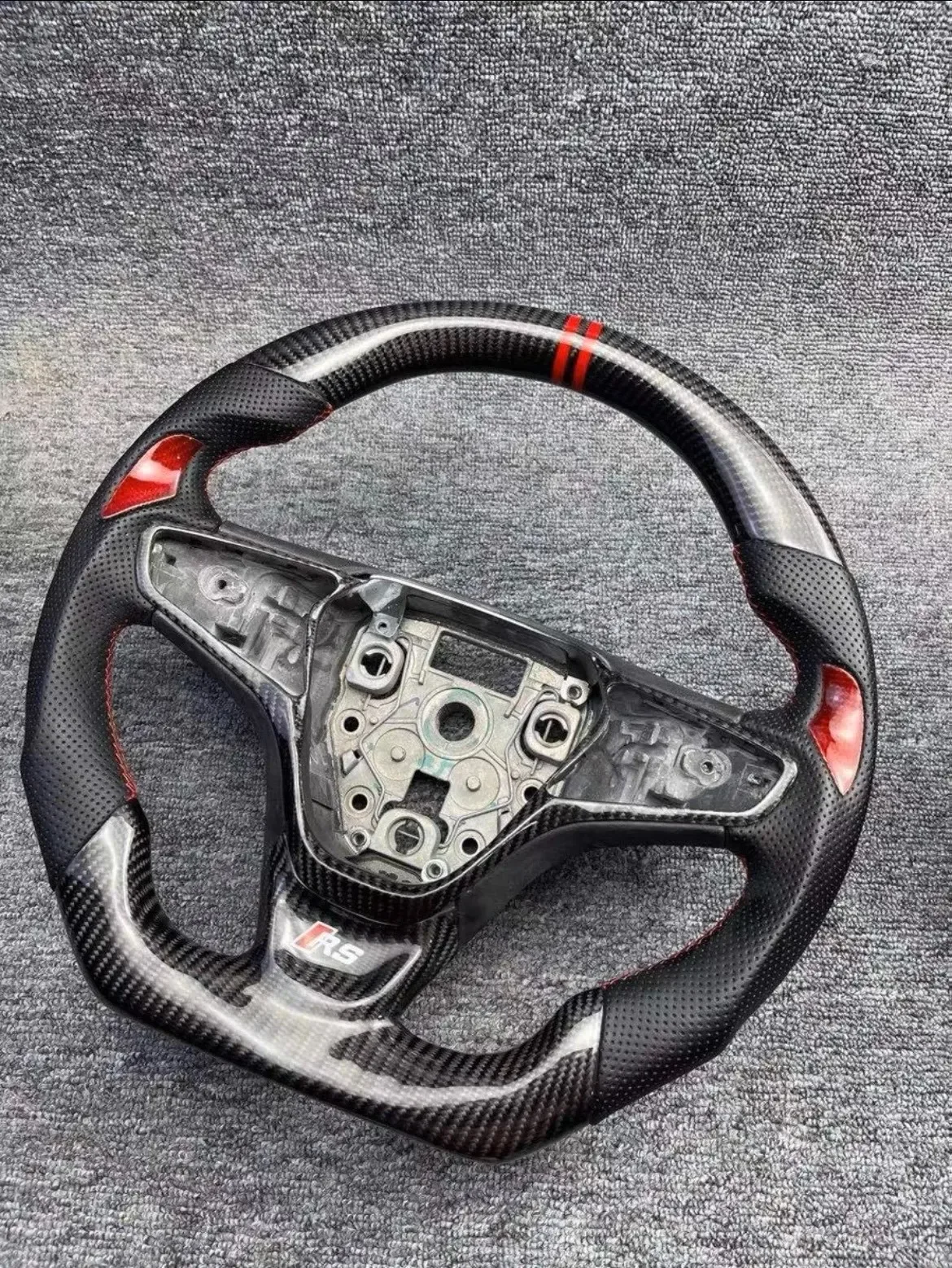 chevrolet carbon fiber steering wheel - view 3