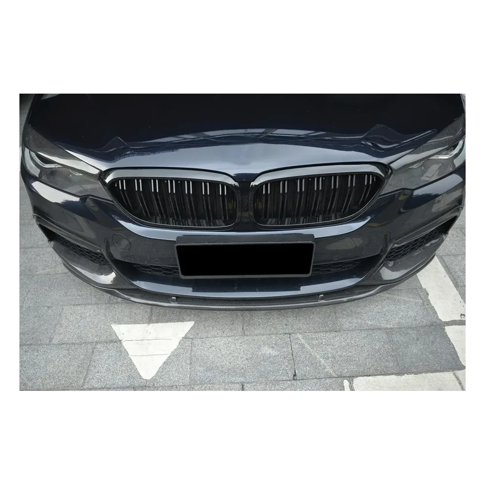 Custom ABS Front Grille for BMW G30 520i 530i 535i 540i M Sport (2017-2018) — front three-quarter view