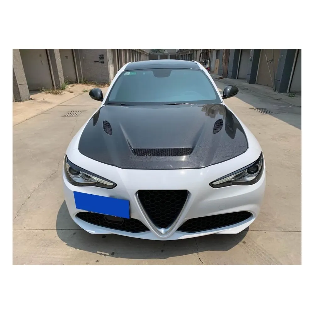 Carbon Fiber Bonnet for Alfa Romeo Giulia Sedan 4-Door (2017-2020) — front three-quarter view