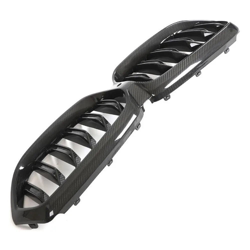 Direct-Fit Carbon Fiber Front Kidney Grille for BMW 6 Series GT G32 — front three-quarter view
