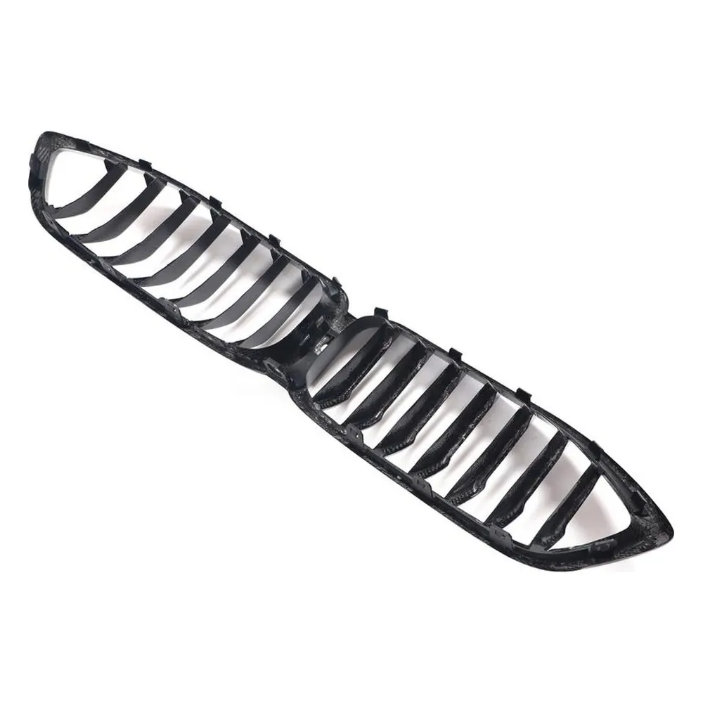 Direct-Fit Carbon Fiber Front Kidney Grille for BMW 8 Series 2D 4D (2019-2022) — close-up of the woven texture