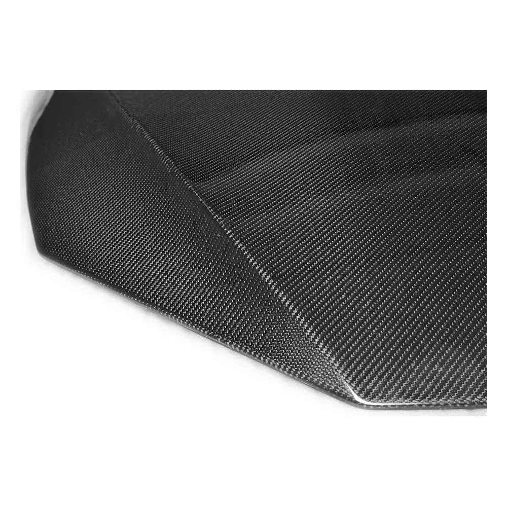 Engine Hood in Carbon Fiber for Volkswagen Golf 7 GTI MK7 VII (2014) — side profile