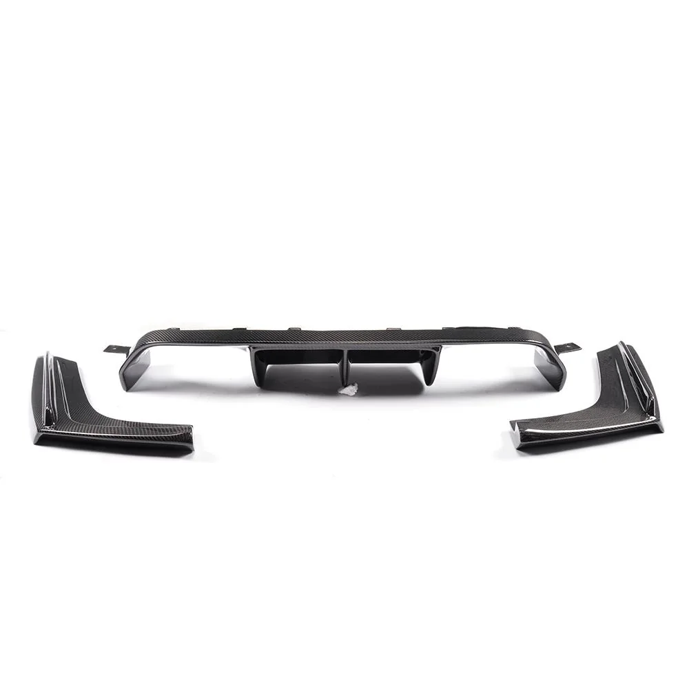 Carbon Fiber Rear Diffuser for BMW F80 F82 M3 M4 (2014-2019) - Yeedercar - Image 2