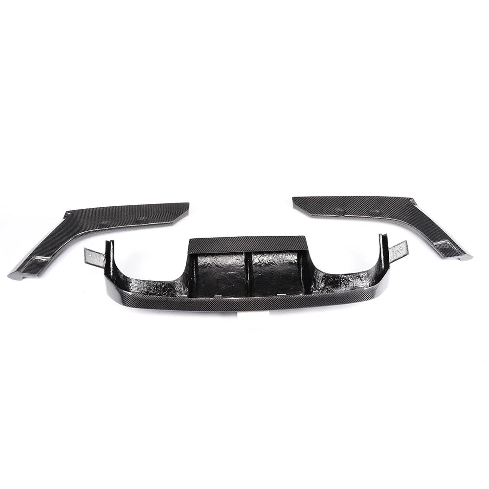 Carbon Fiber Rear Diffuser for BMW F80 F82 M3 M4 (2014-2019) - Yeedercar - Image 3