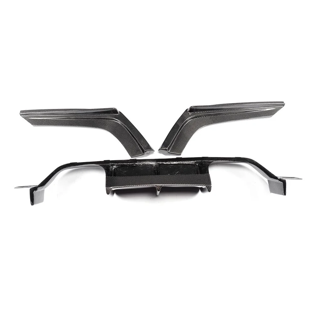 Carbon Fiber Rear Diffuser for BMW F80 F82 M3 M4 (2014-2019) - Yeedercar - Image 4